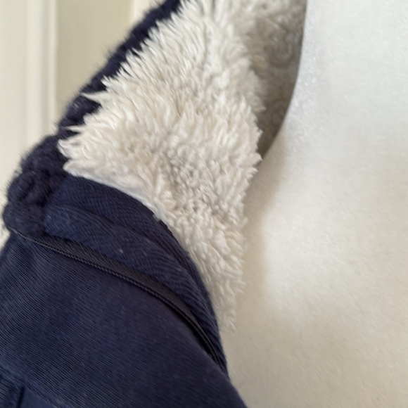 So, darling cotton blend jacket with faux fur lining, buttons and zips, size med - Picture 2 of 9
